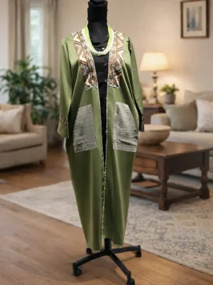 Shrug type abaya with motif work